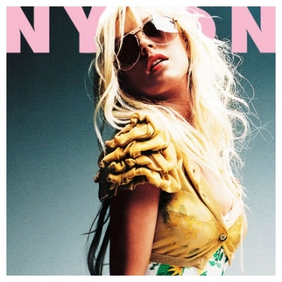 aguileranylon 2 Christina Aguilera torna Dirrty per Nylon?