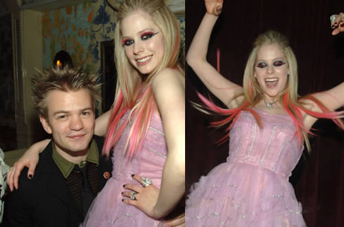 avrilpartydellalbum2 Avril Lavigne festeggia luscita del suo album