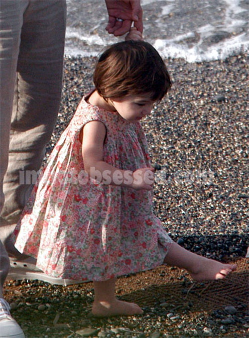 suricruise2 Solamente Suri Cruise