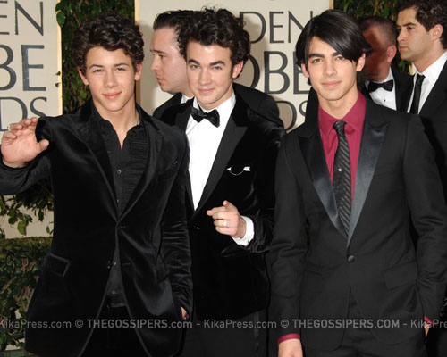 globes jonas Golden Globes 2009: gli uomini sul red carpet