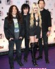 emas momsen pretty 80x100 FOTO GALLERY: Il red carpet degli Mtv EMAs 2010