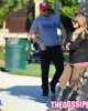 duff parco5 80x100 FOTO GALLERY: Hilary Duff al parco in dolce attesa