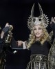 madonna superbowl1 80x100 FOTO GALLERY: Madonna protagonista al Super Bowl